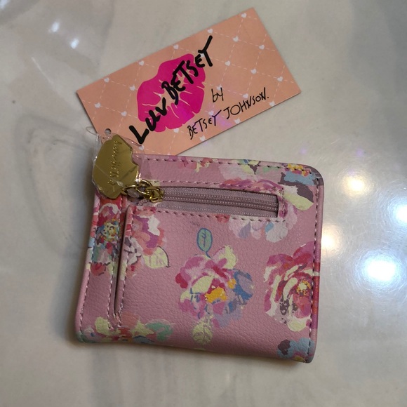 Betsey Johnson Luv Betsey Snap Card Wallet Pink Ditsy Floral Print NWT - Picture 4 of 13